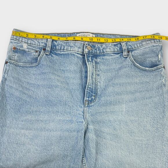 Abercrombie & Fitch Ultra High Rise 90s Straight Jeans Size 34/18 SHORT - Picture 7 of 8